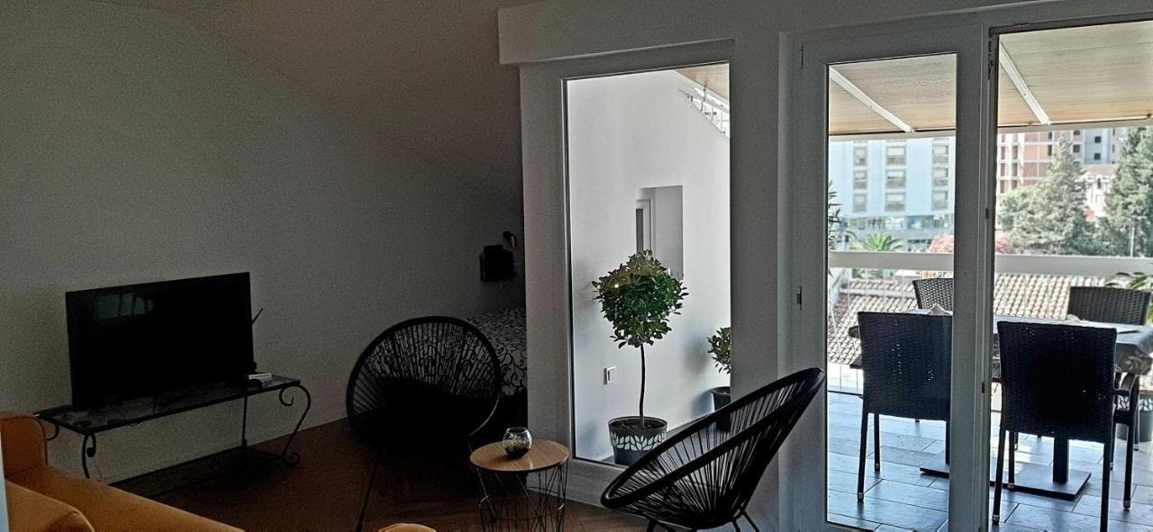 Ric Apartment ブドヴァ エクステリア 写真
